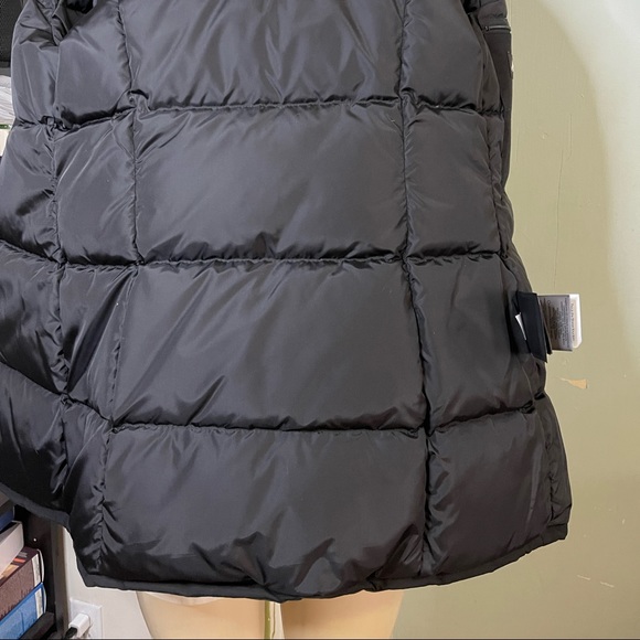 Moose Knuckles ( Pre-loved ) Jacket - Picture 11 of 13